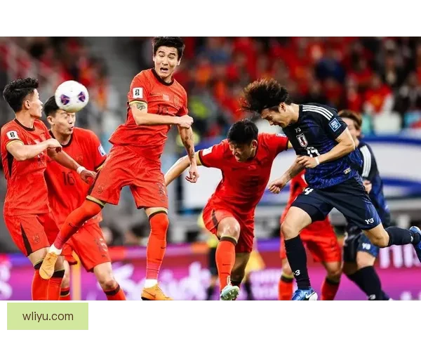 国足补招海港边后卫王振澳而前锋位置暂不再补强的战略考量